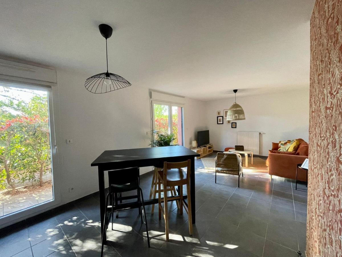 Le Loft De Genas - La Cabane Екстер'єр фото