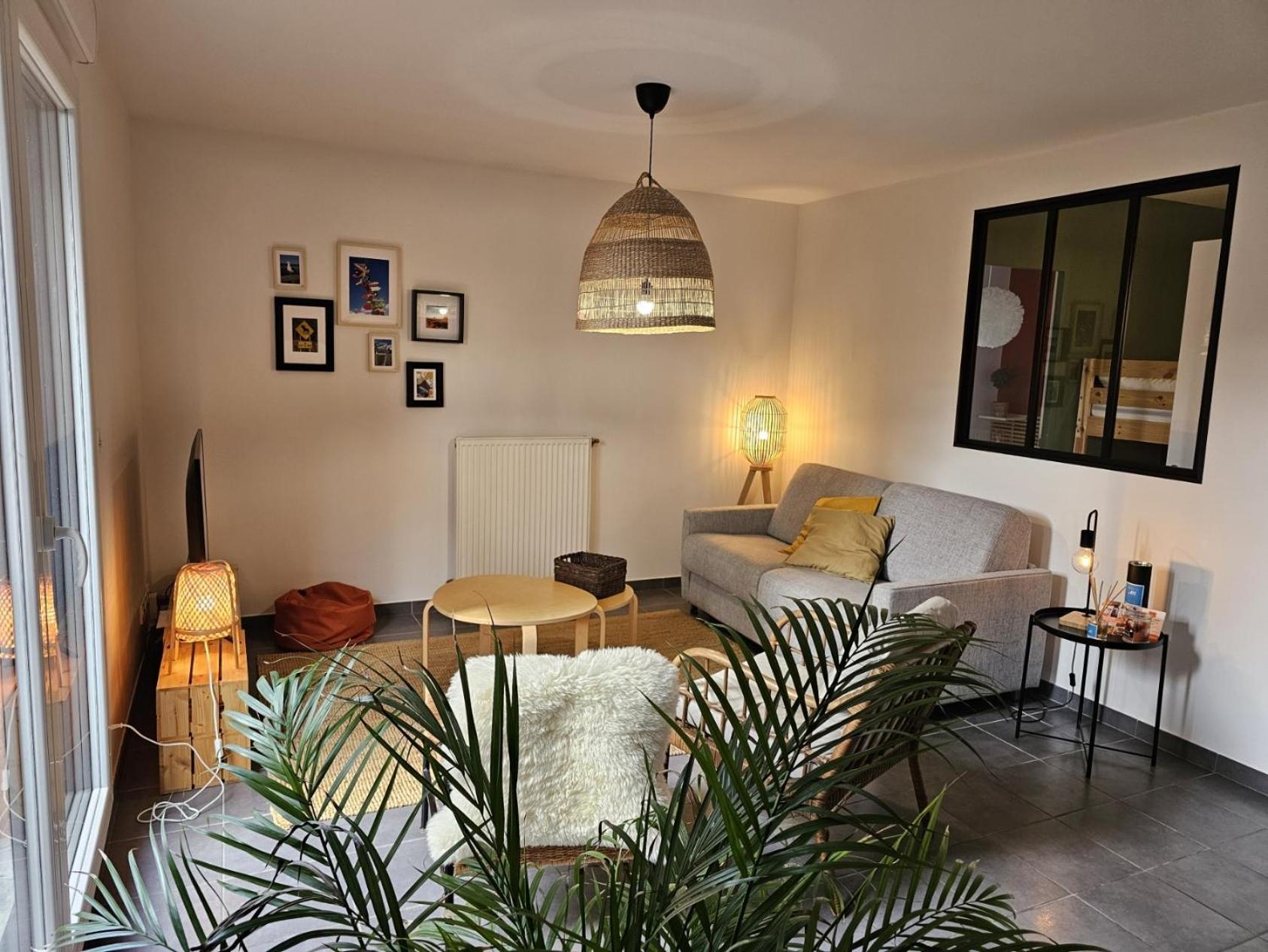 Le Loft De Genas - La Cabane Екстер'єр фото