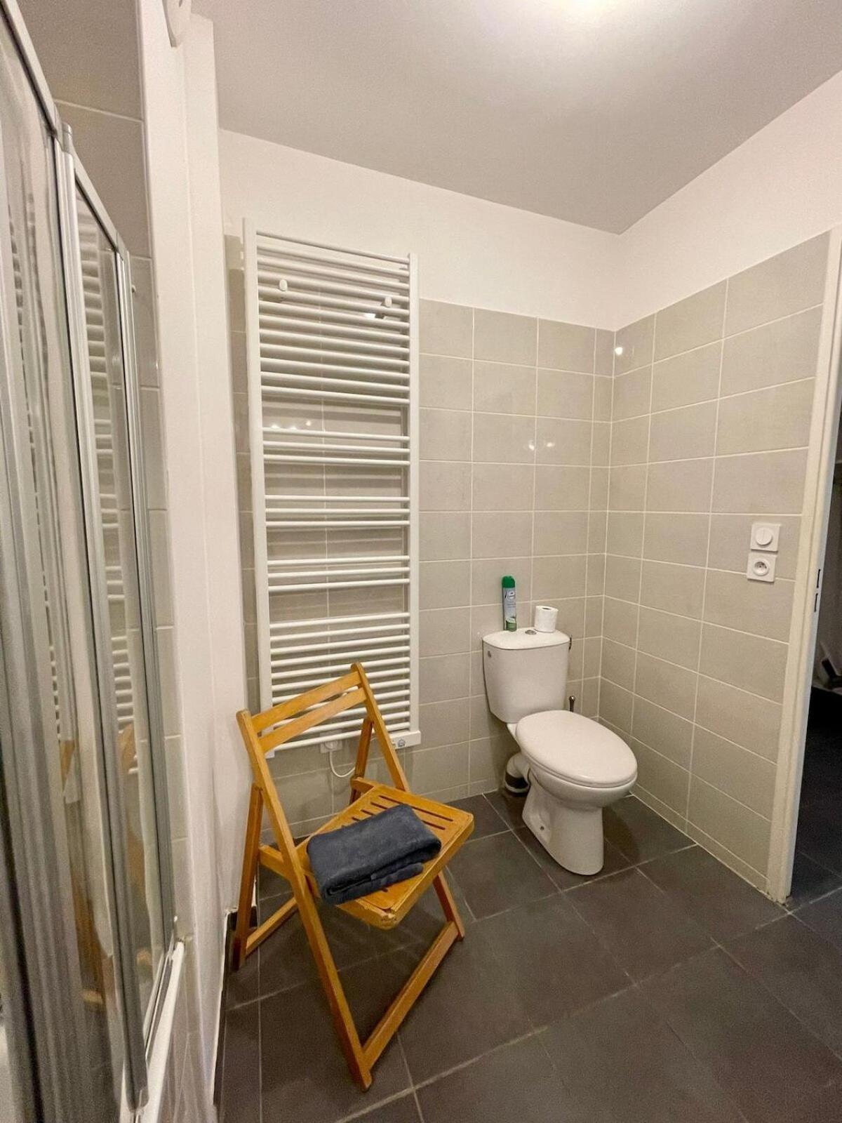 Le Loft De Genas - La Cabane Екстер'єр фото