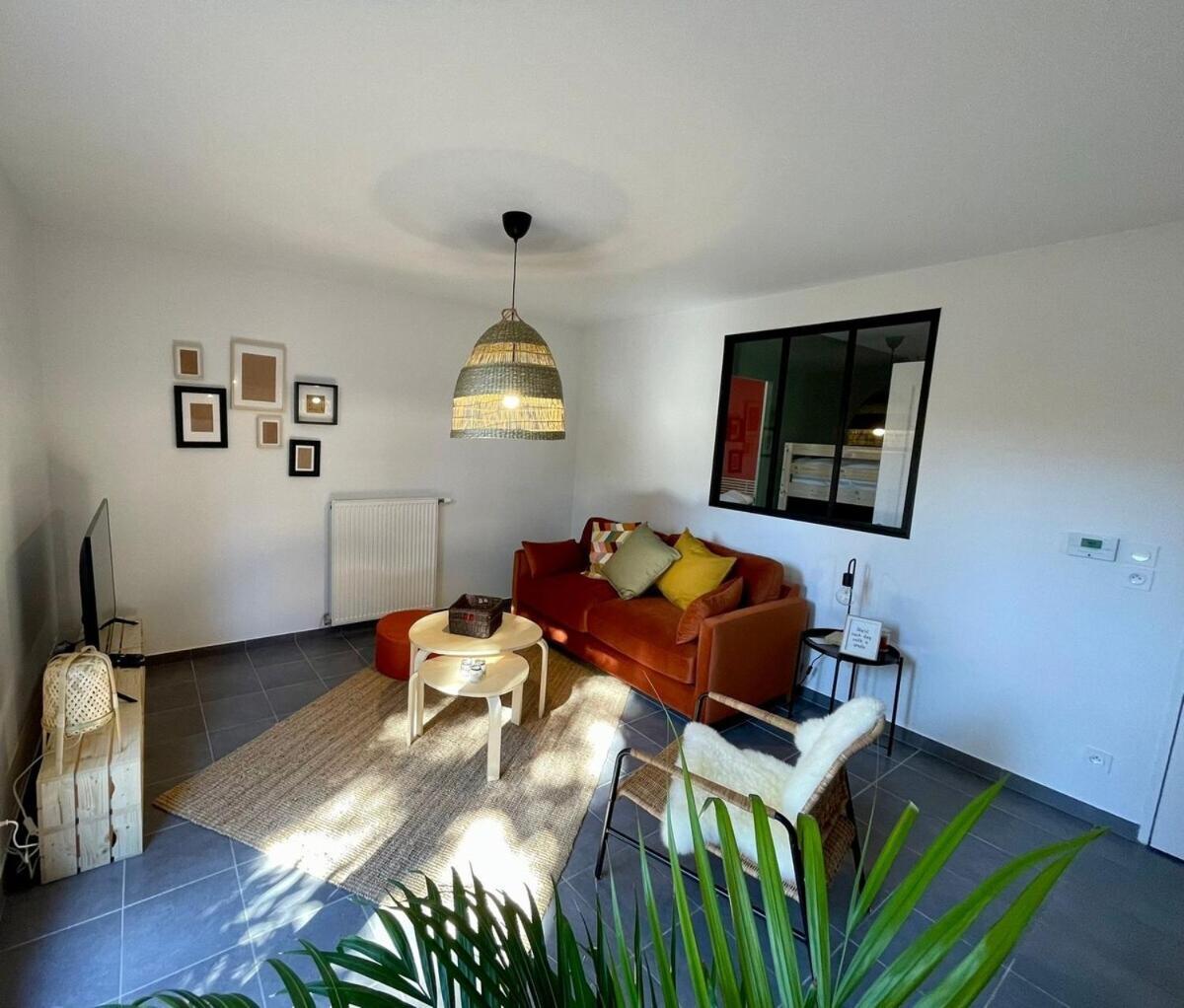 Le Loft De Genas - La Cabane Екстер'єр фото
